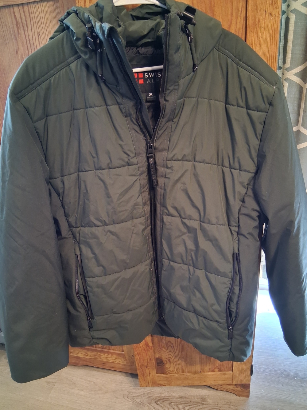 Alpine Swiss Olive Green Quilted Hooded Puffer Jacket Sz XL mens